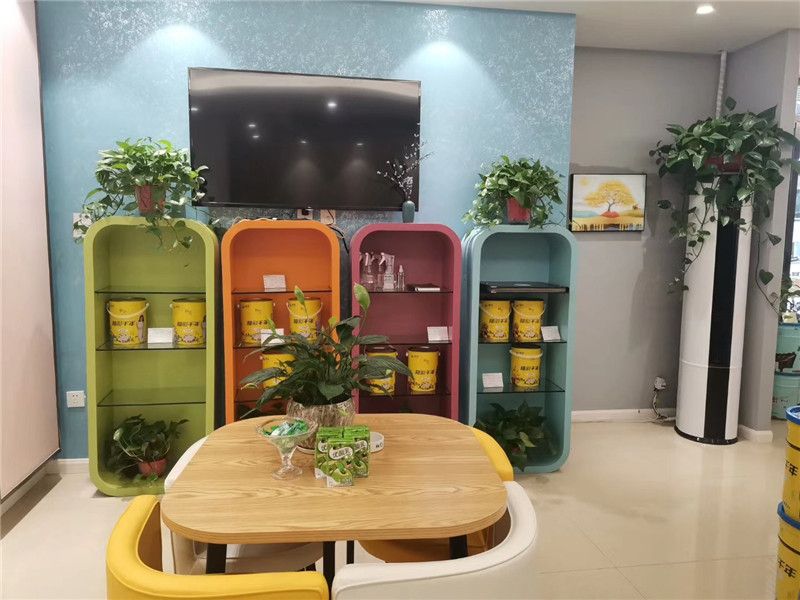 釉瓷店面簡約大氣的裝修效果